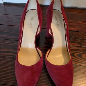 Nine West Women's Red Suede Pumps